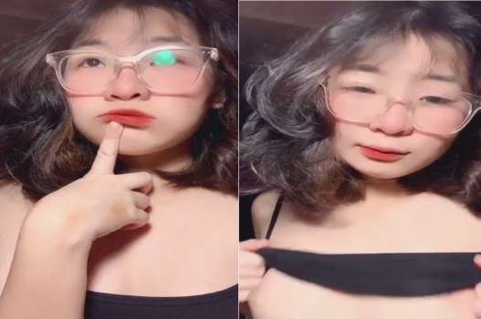 Nàng tuổi 20 quyến rũ bởi thân hình gợi cảm